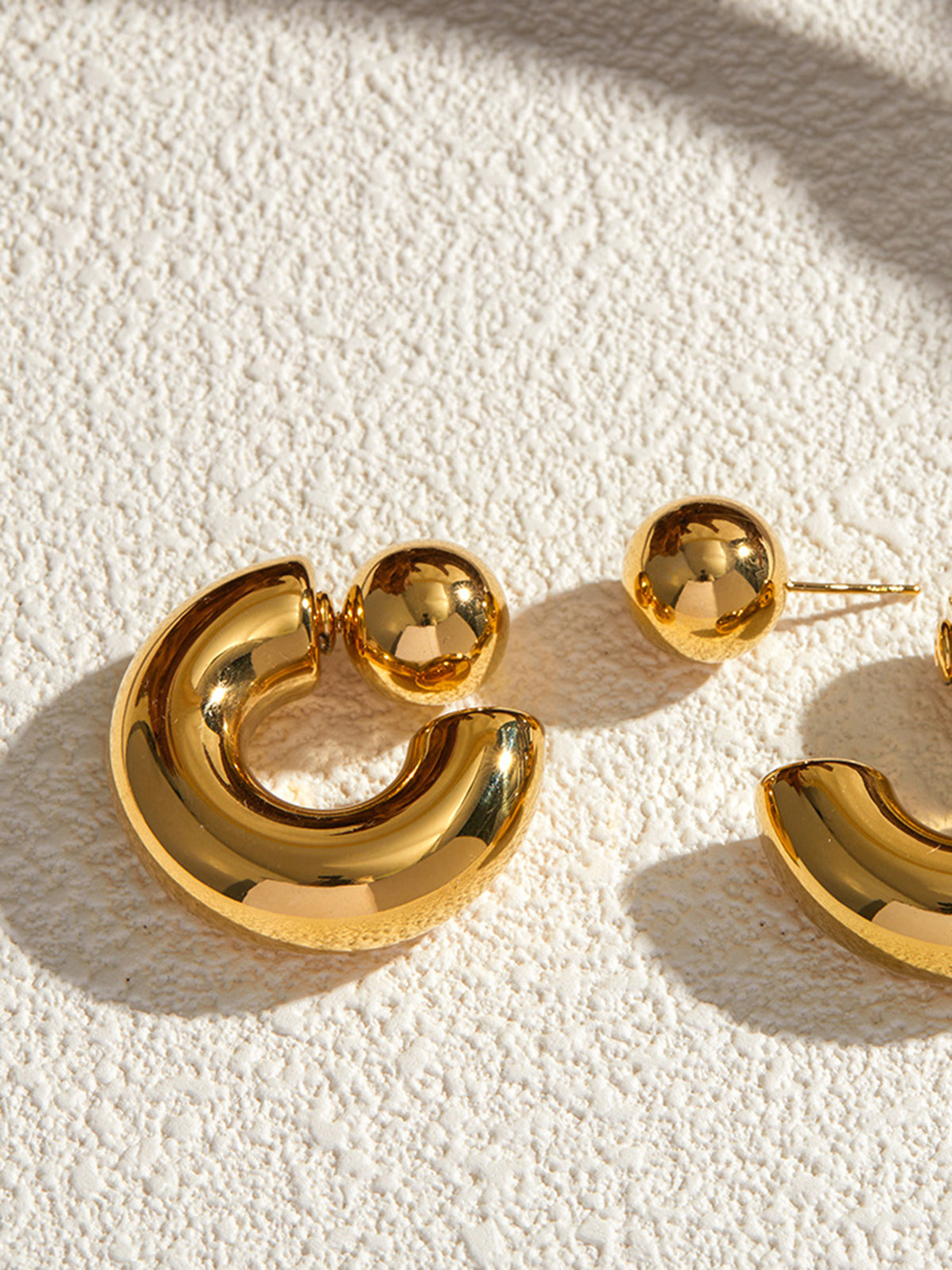 Şık C Şeklinde Küpeler Titanyum Çelik Altın