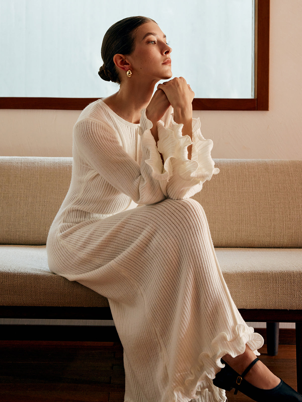 Püskül Detaylı Kordonlu Triko Elbise Beyaz Sırt Dekolteli Maxi