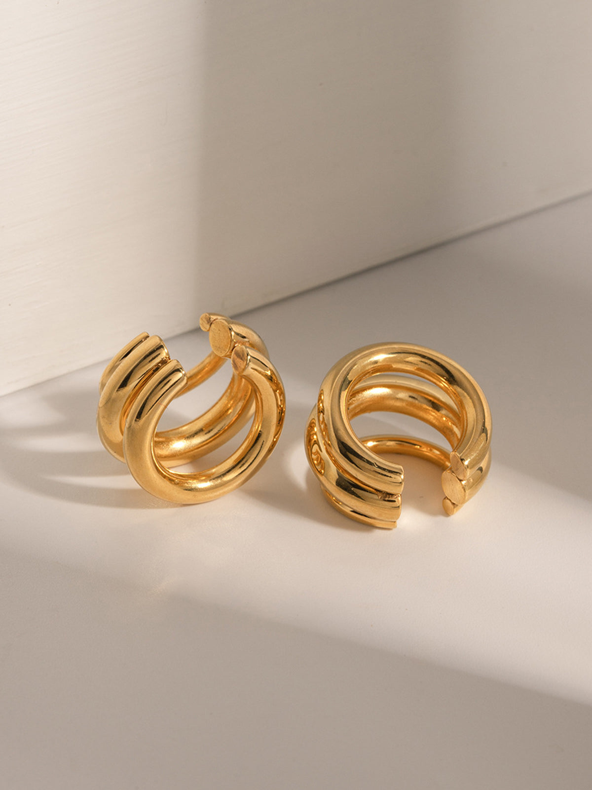 Üç Katmanlı Şişman Halka Küpe Altın 18k Kaplama Titanyum Çelik