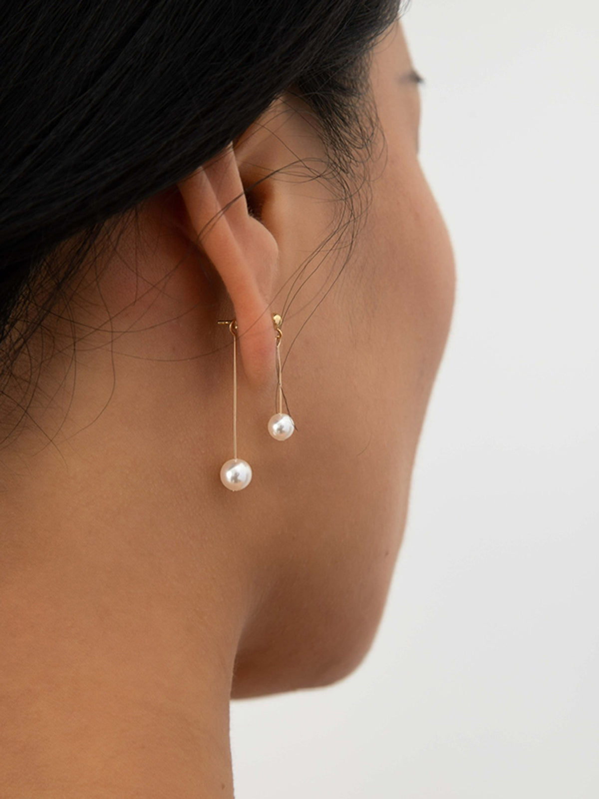 Romantizm İnci Küpe Altın Rengi Zarif Tasarım