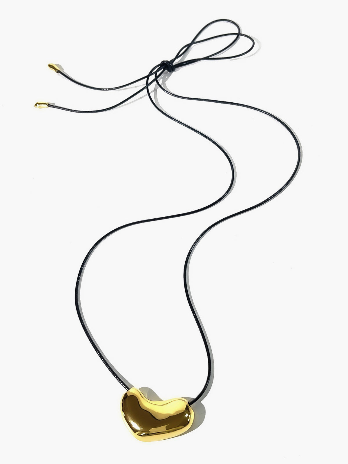 V-Şekilli Kalp Kordon Kolye Altın Renk