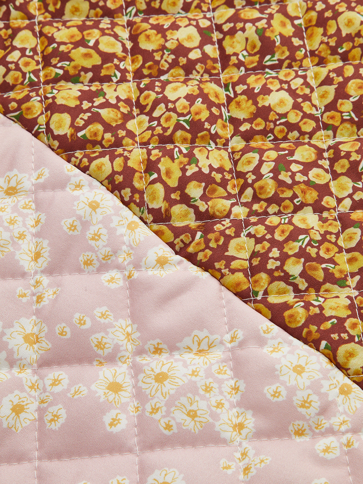 Renkli Baskılı Düğmeli Kış Ceketı