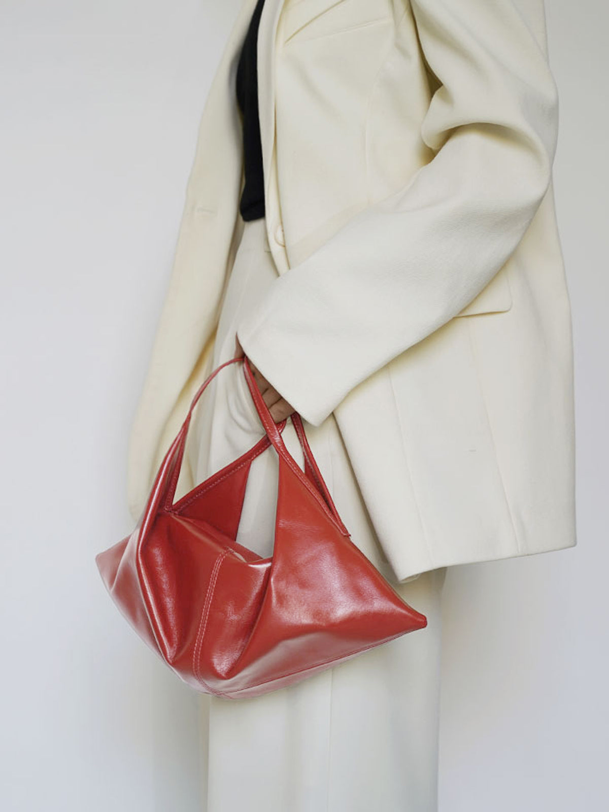 Çok Yönlü Kruvasan Çantası Kırmızı Poliüretan