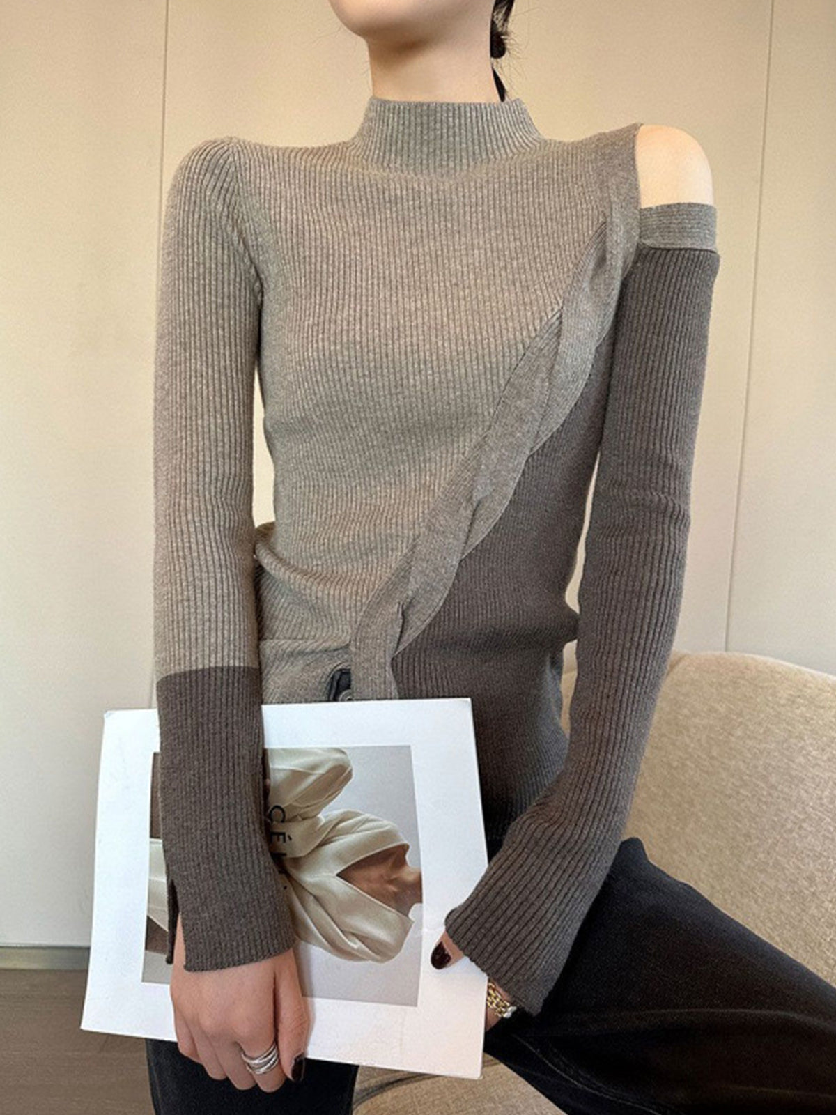 Renk Bloklu Kısa Kesim Triko Üst Gri Uzun Kol