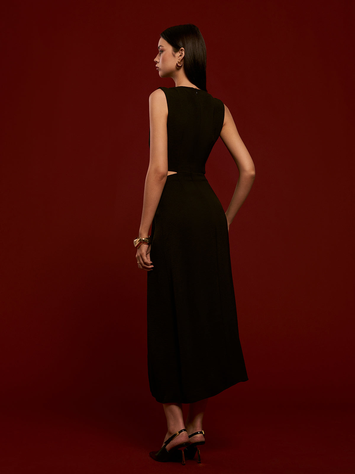 Metal Halka Kesik Piliseli Abiye Elbise