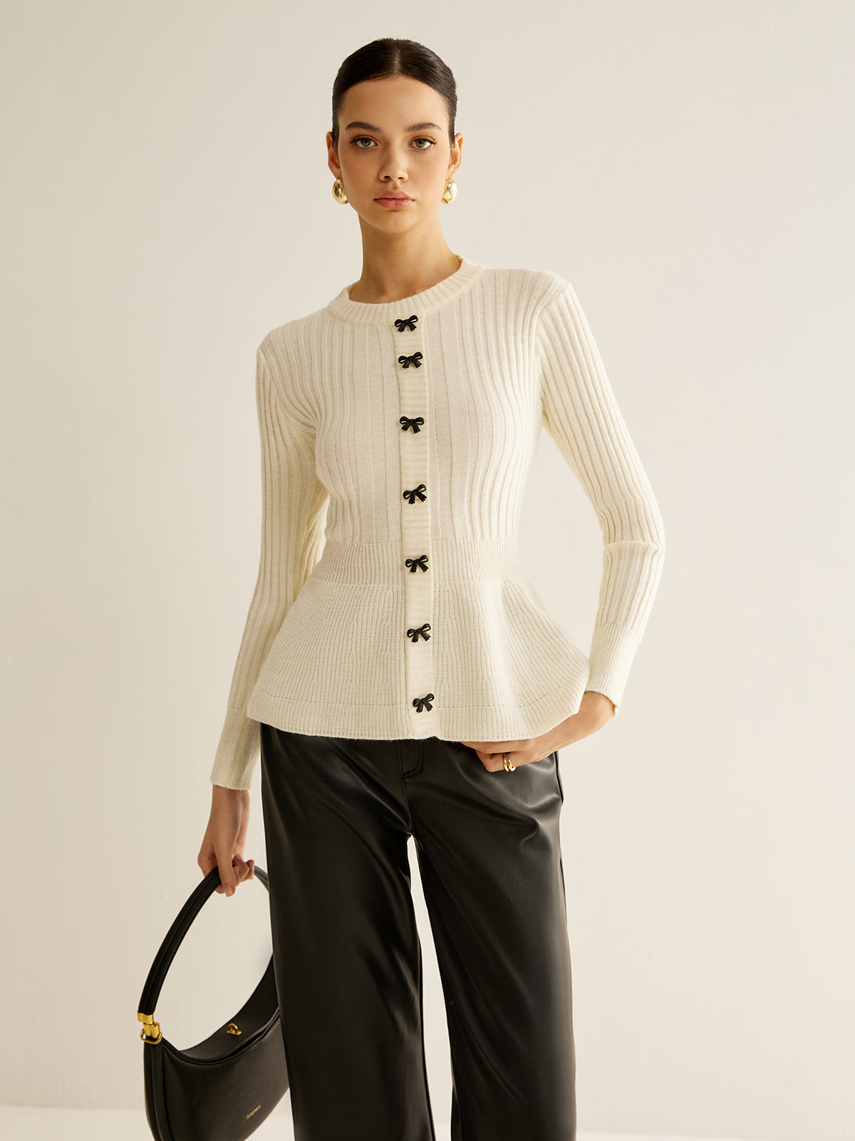 Fiyonklu Düğmeli Örgü Üst Beyaz Uzun Kollu