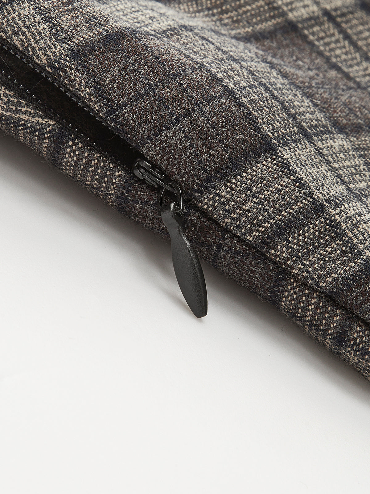 Kemerli Ekose Plise Etek Gri Orta Bel