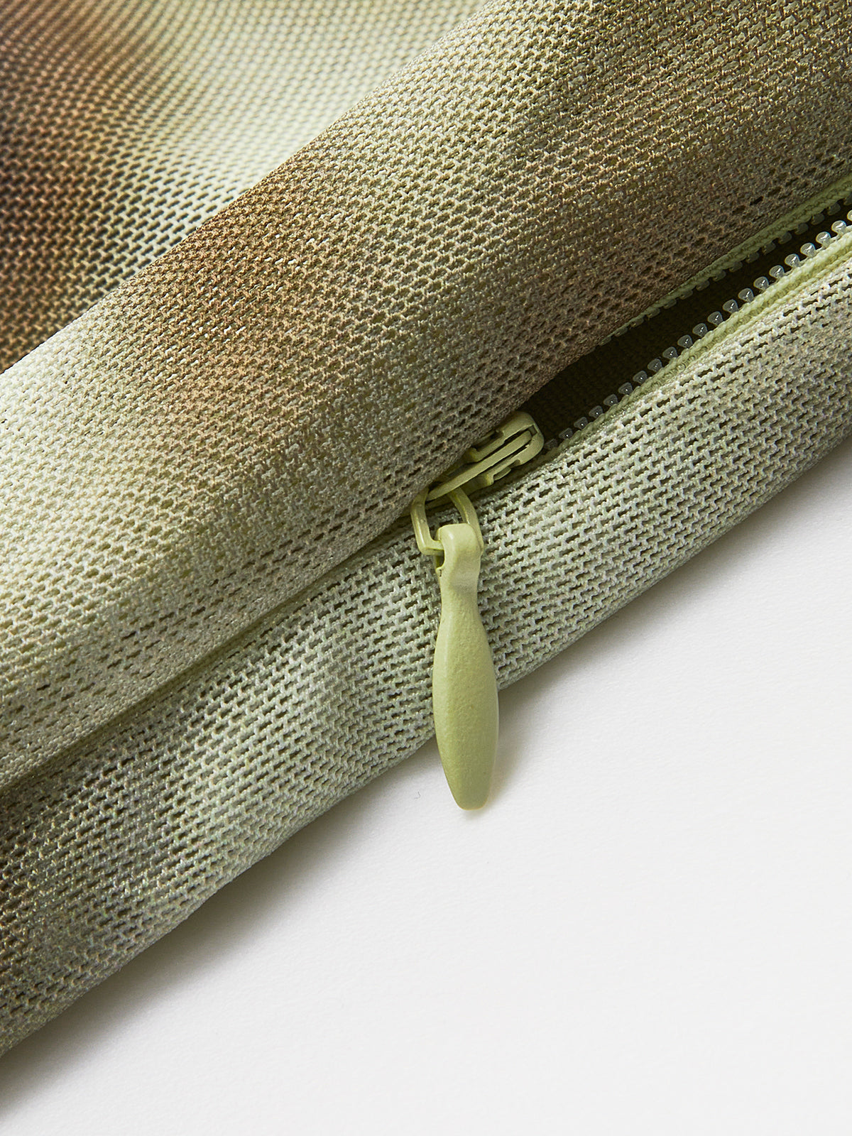 Şık Boho Tarzı File Abiye Elbise Göz Alıcı Desen ile