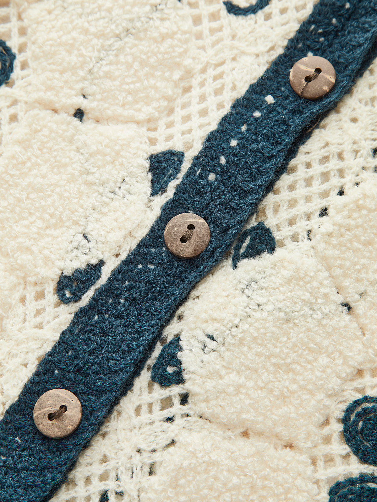 Nakışlı Örgü Yelek Mavi Kontrast Kenar Detaylı