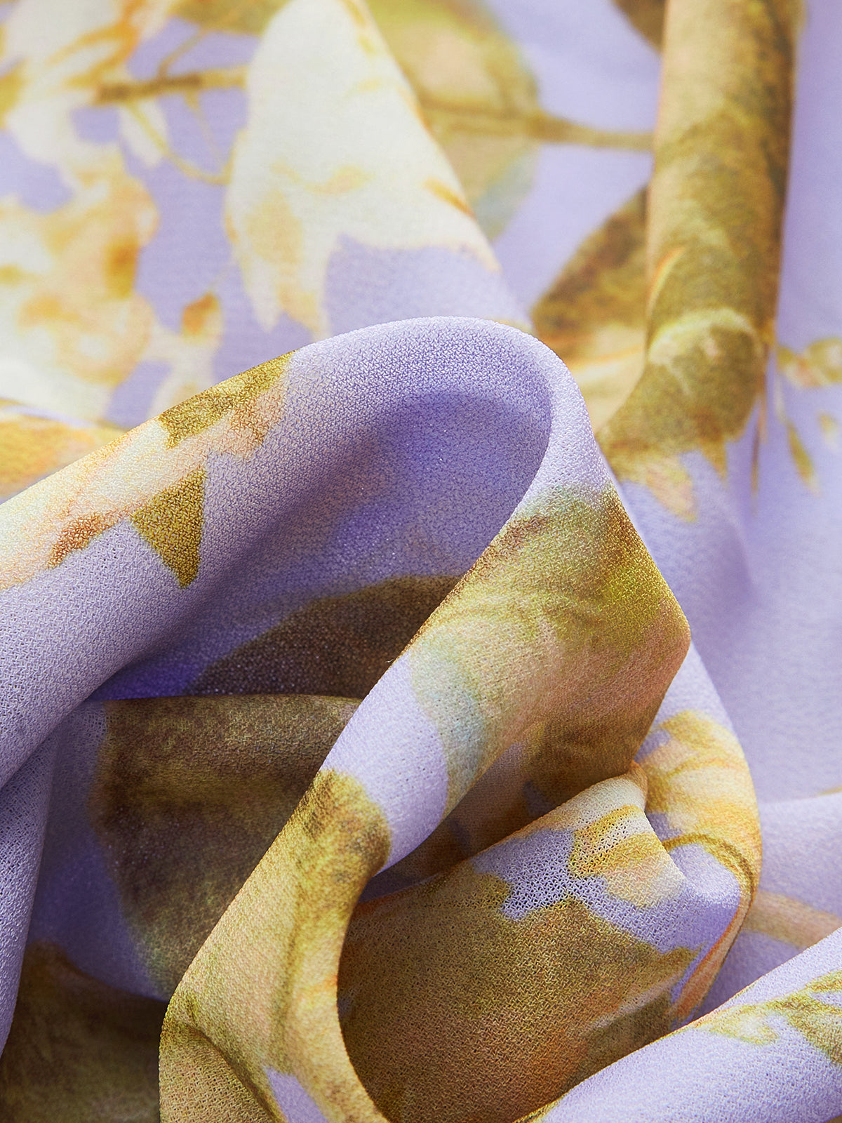 Şık Çiçek Desenli Bağcıklı Kemerli Ağı Mesh Giysi, Şık Panel Tasarımı ile