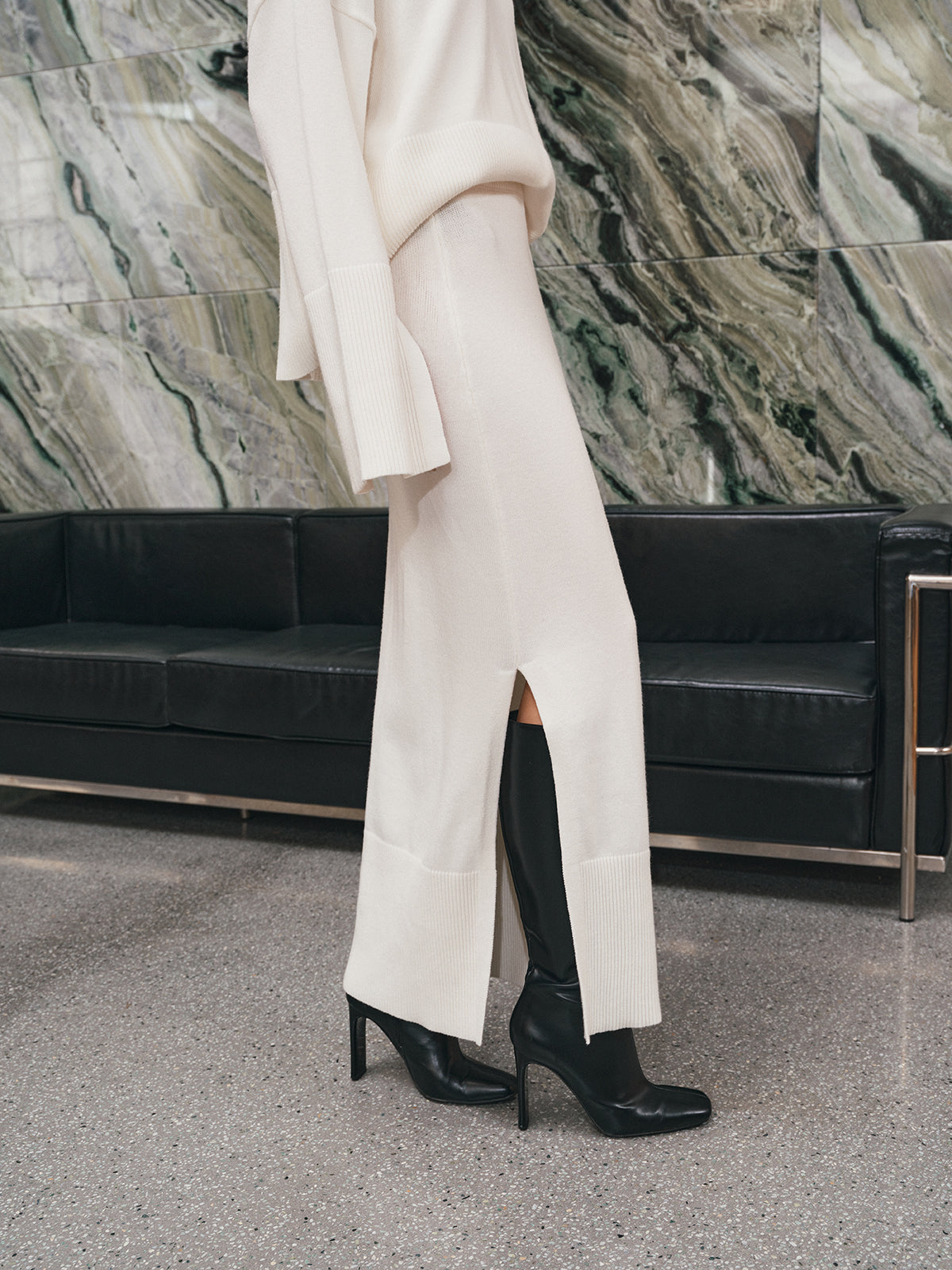 oversize boğazlı örgü üst ve maksi etek takımı