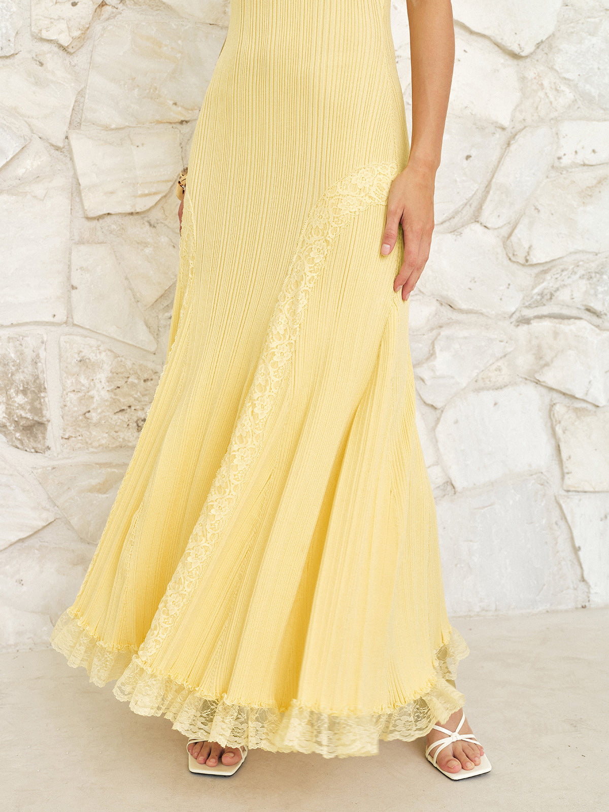 Dantel Detaylı Örme Maxi Elbise