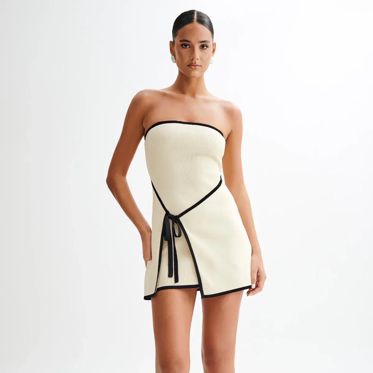 Simply Elegant Straplez Fildişi Örgü Mini Elbise