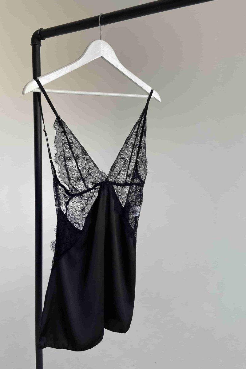 Nuisette Kadın - HİSSETTİRİCİ OLUN