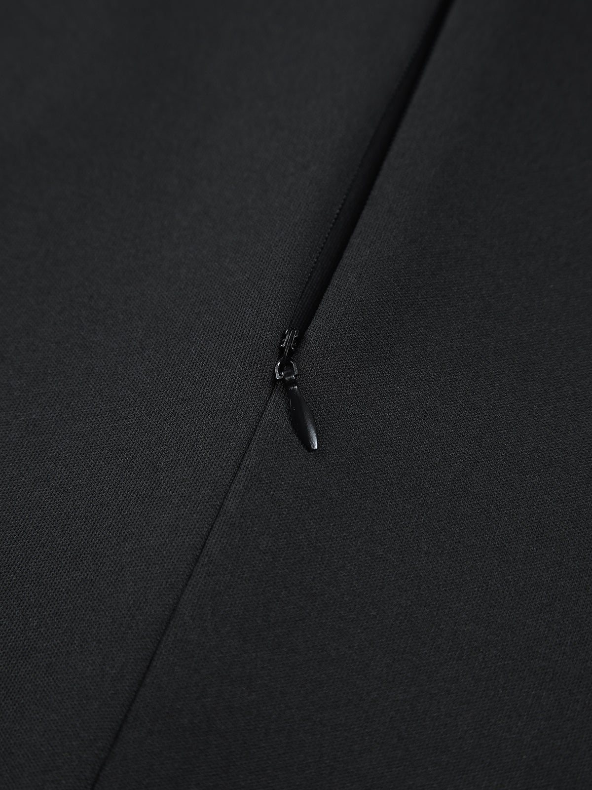 Etekleri Fırfırlı Kare Yaka Slip Kısa Elbise