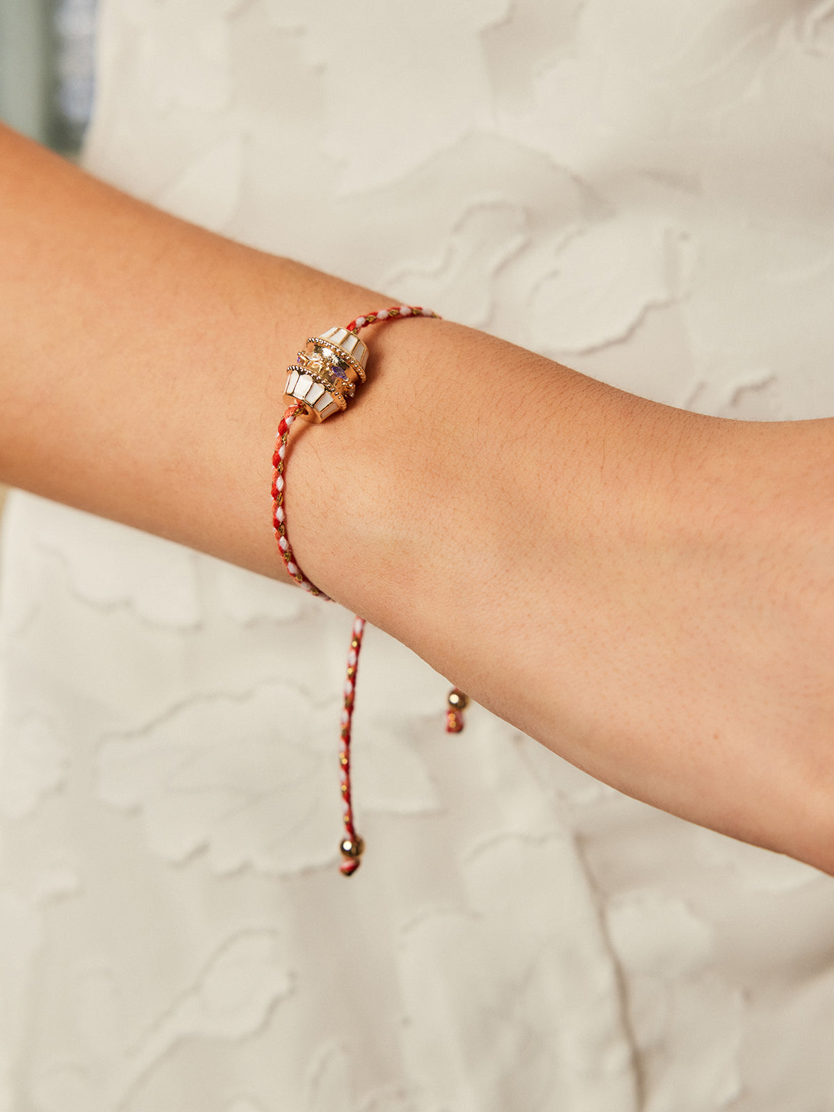 Güçlü Koruma Beyaz Tılsım Bilezik