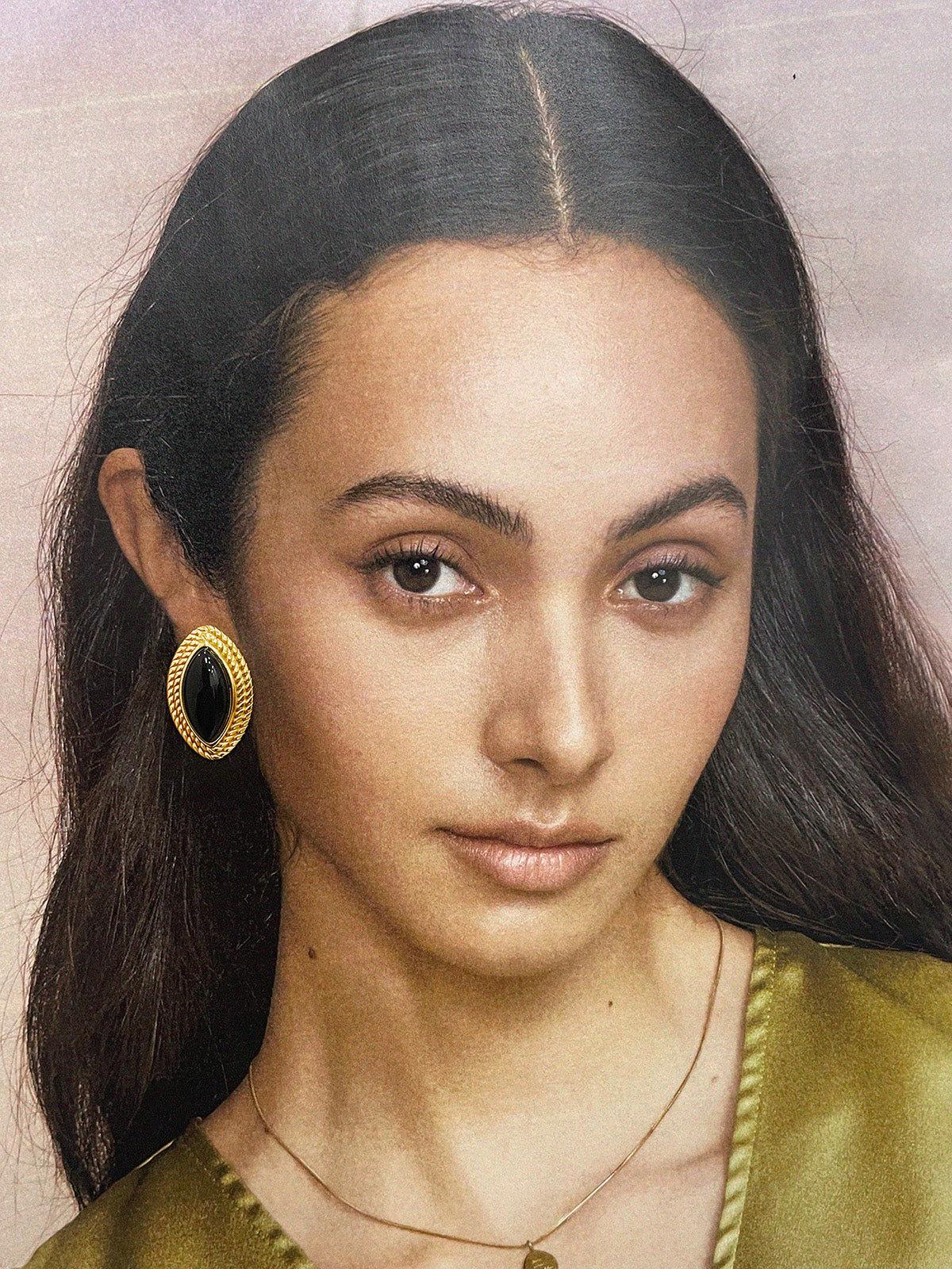 Altın Disk Siyah Oniks Küpe 18 Ayar Kaplama Titanyum Çelik