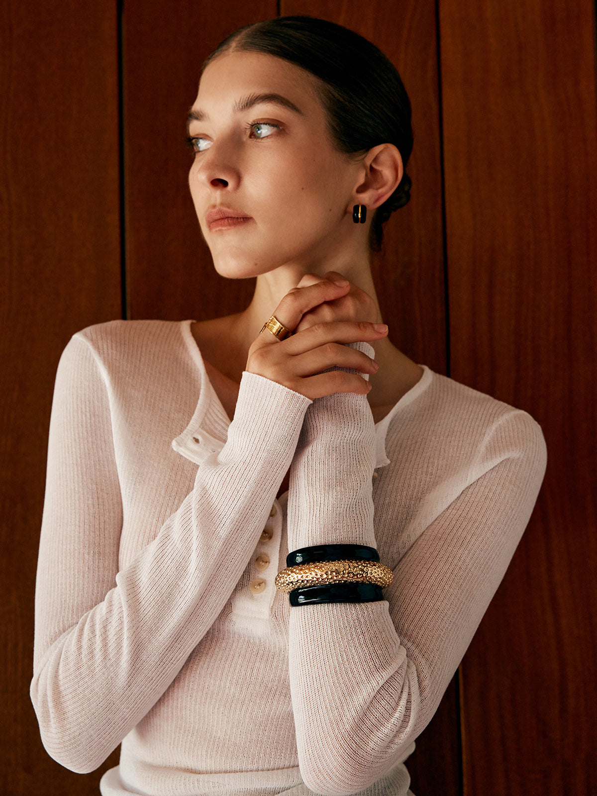 İki Tonlu Geniş Çekiçlenmiş Bilezik