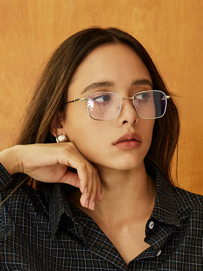 Şık Kare Şekilli Gözlükler
