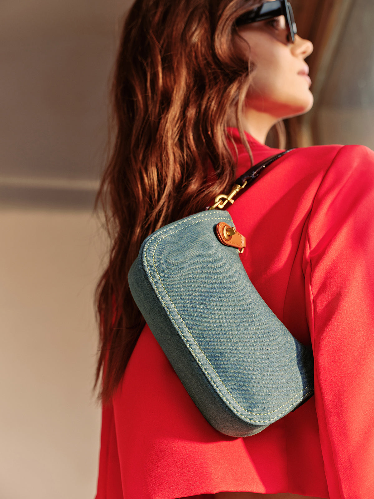 Vintage Küçük Fermuarlı Koltuk Altı Çantası Mavi