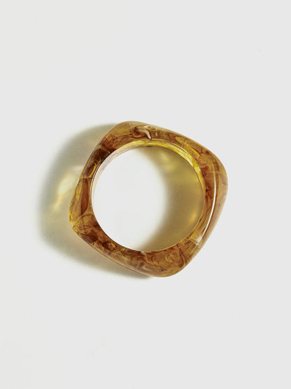 Düzensiz Geniş Kenarlı Akrilik Bilezik