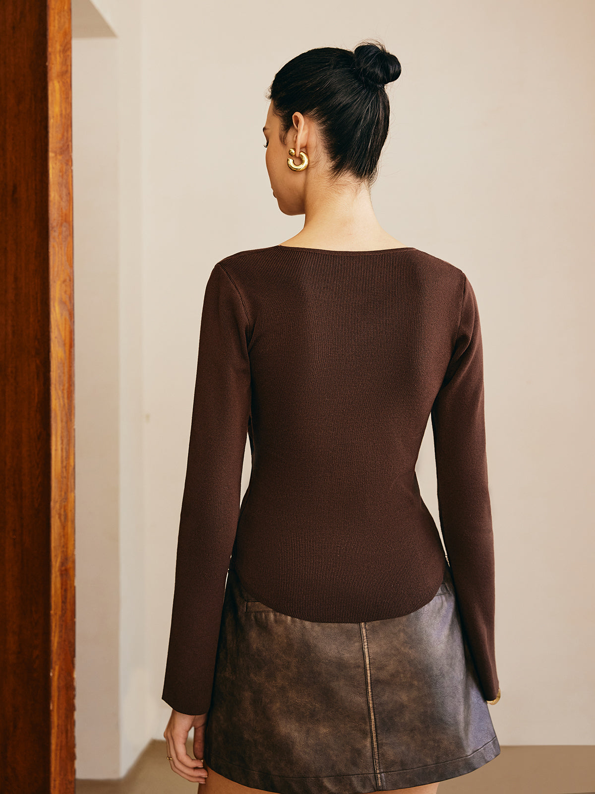 Asimetrik Plise Slim Kazak Koyu Kahverengi Uzun Kol