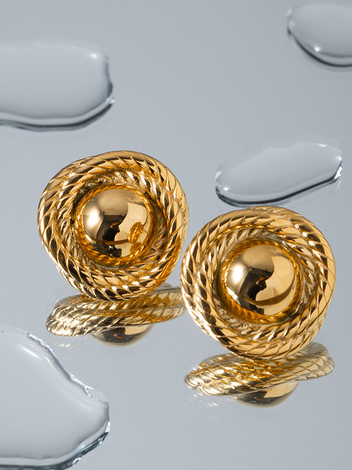 Vida Dişi Yuvarlak Küpe Altın Rengi Titanyum Çelik