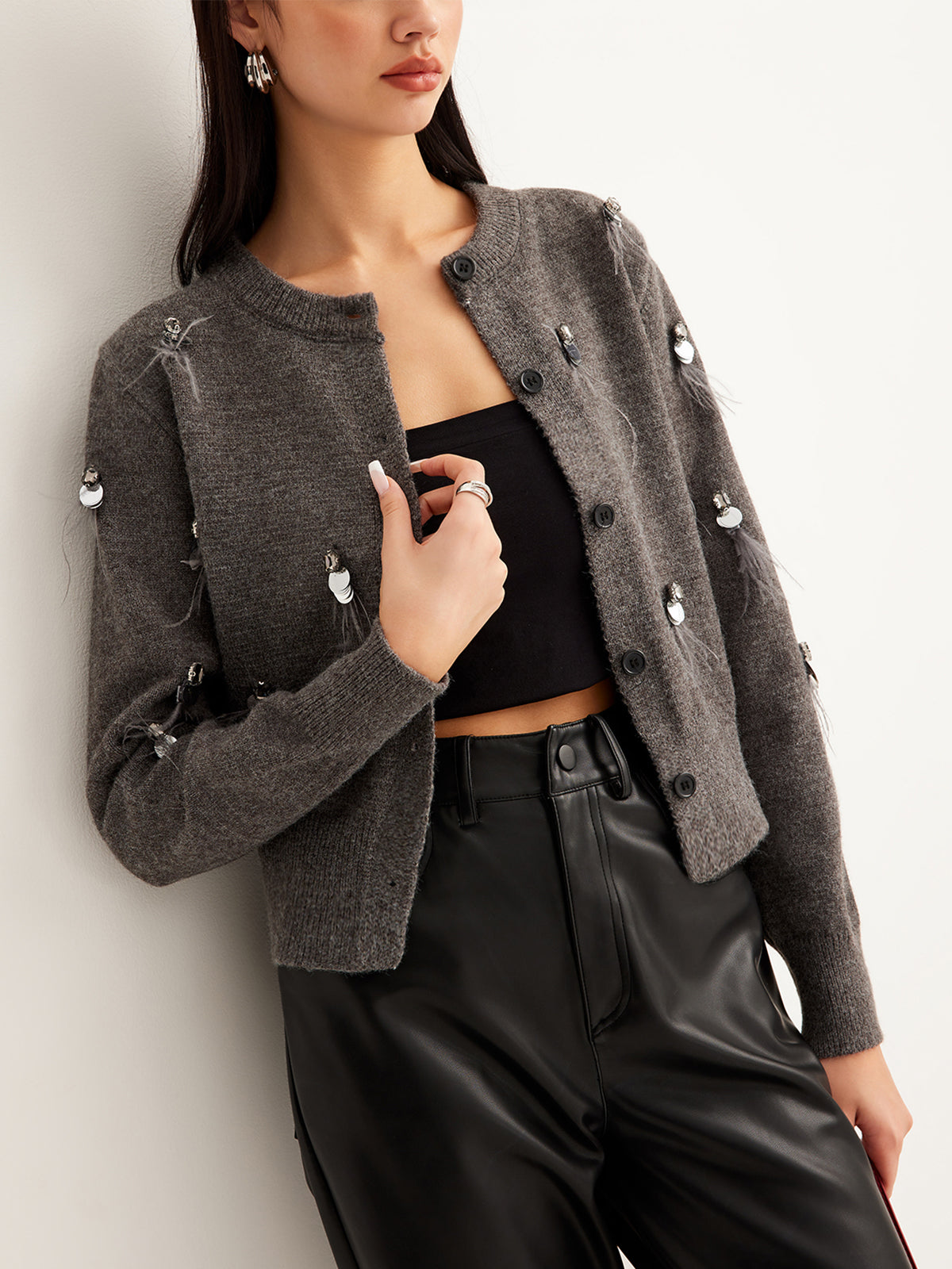 Sıcak Hava Düğmeli Sıralı Kadife Hırka