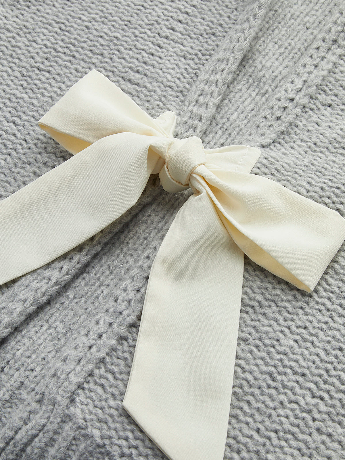 Kruvaze Yaka Fiyonk Örgü Üst Gri Uzun Kol