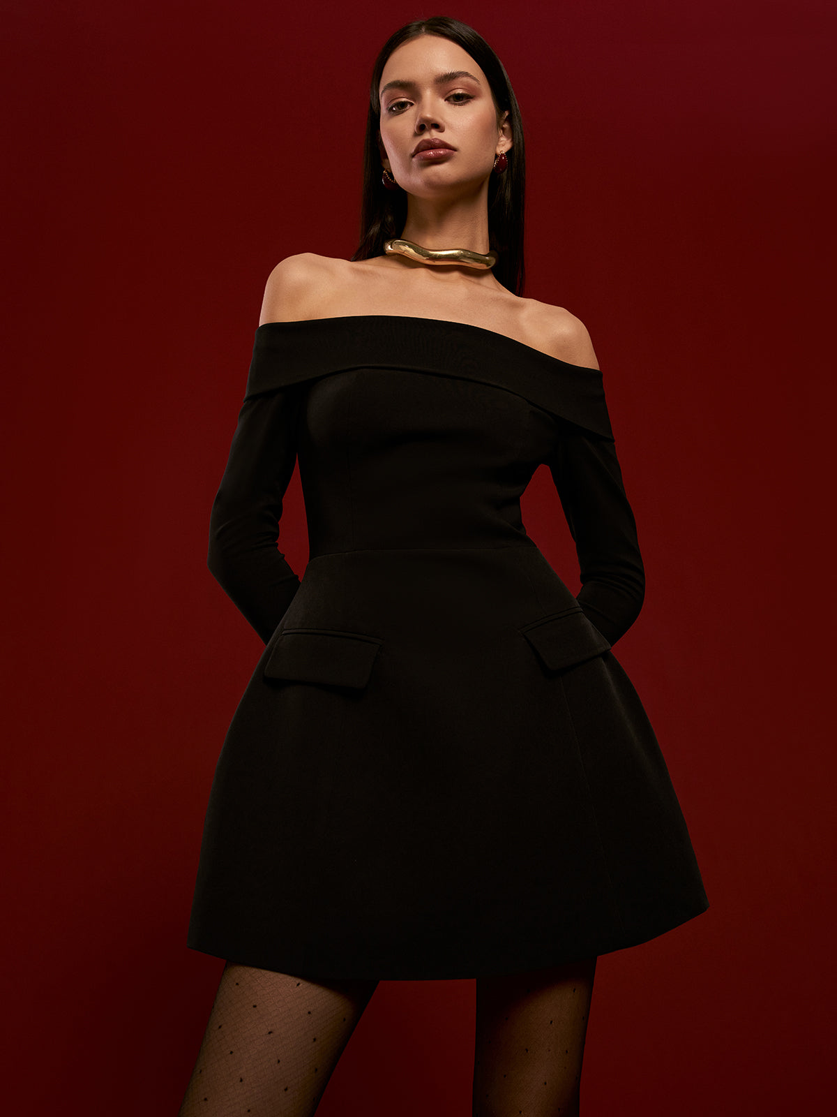 Omuz Açık Dökümlü Abiye Kısa Elbise