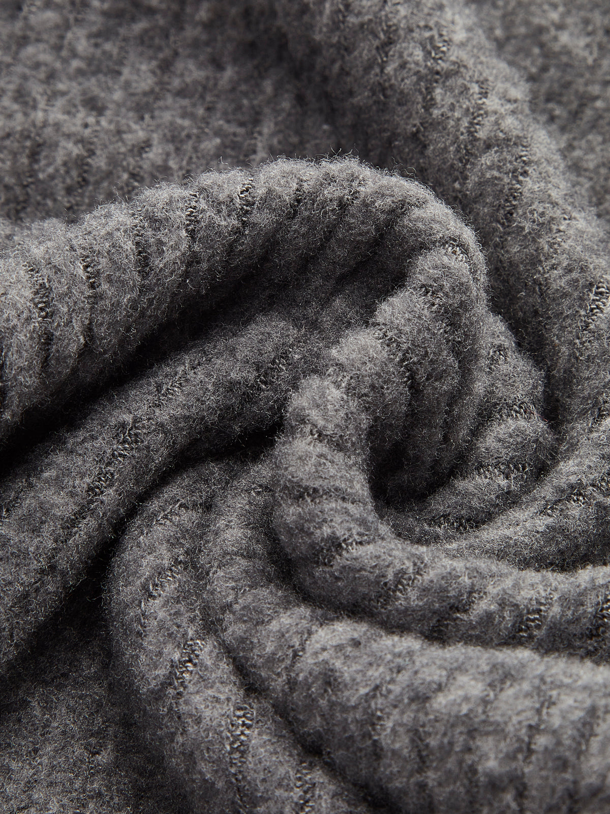 Şık Asimetrik Dar Kesim Soğuk Omuzlu Triko Üst