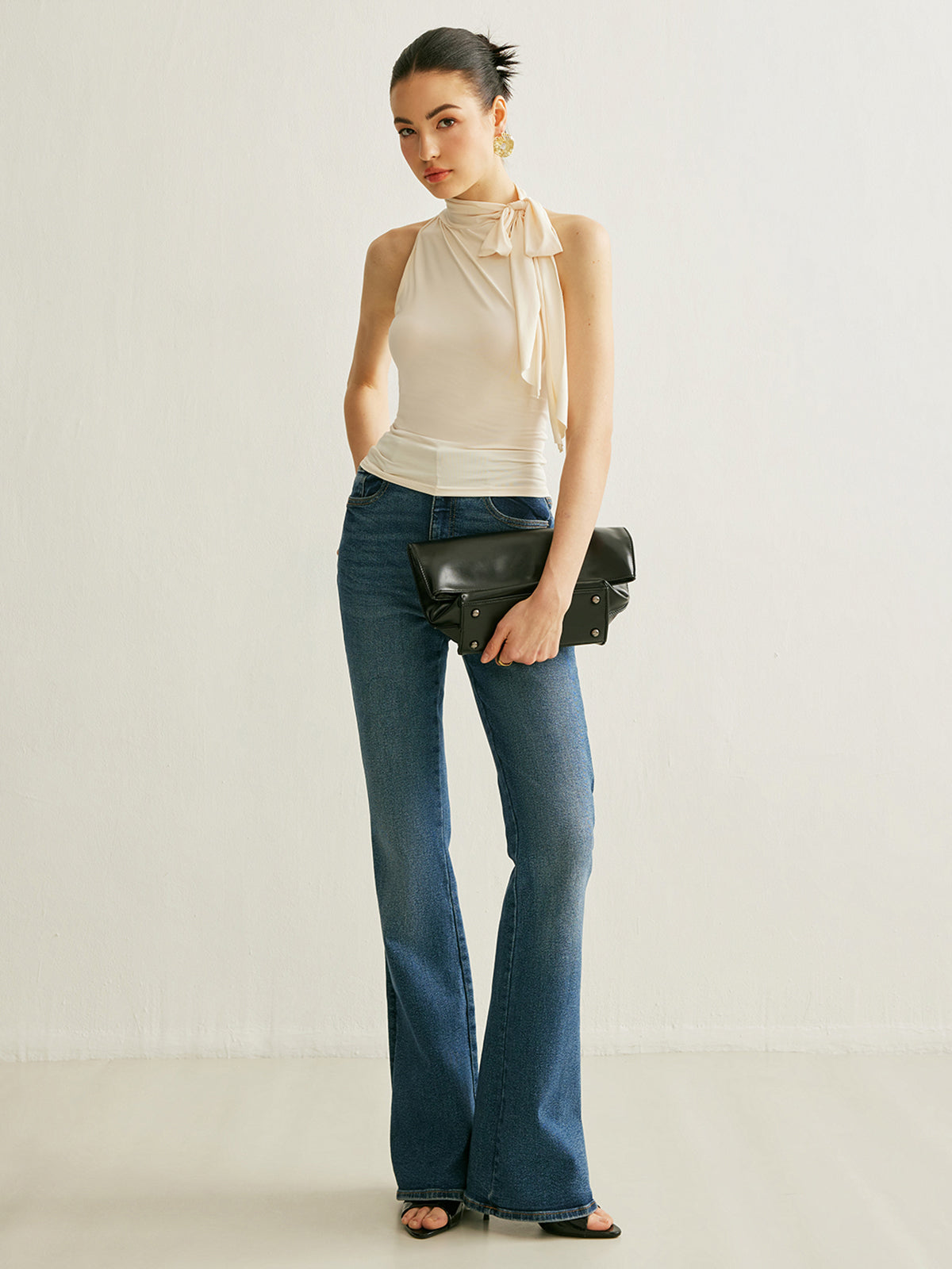 Şık Çiçek Yaka Halter Bluz