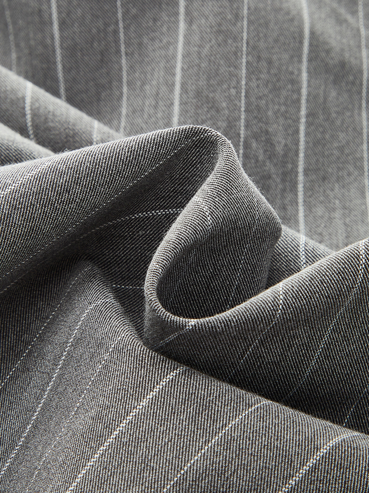 Modaya Uygun Renk Bloklu Asimetrik Çizgili Gömlek