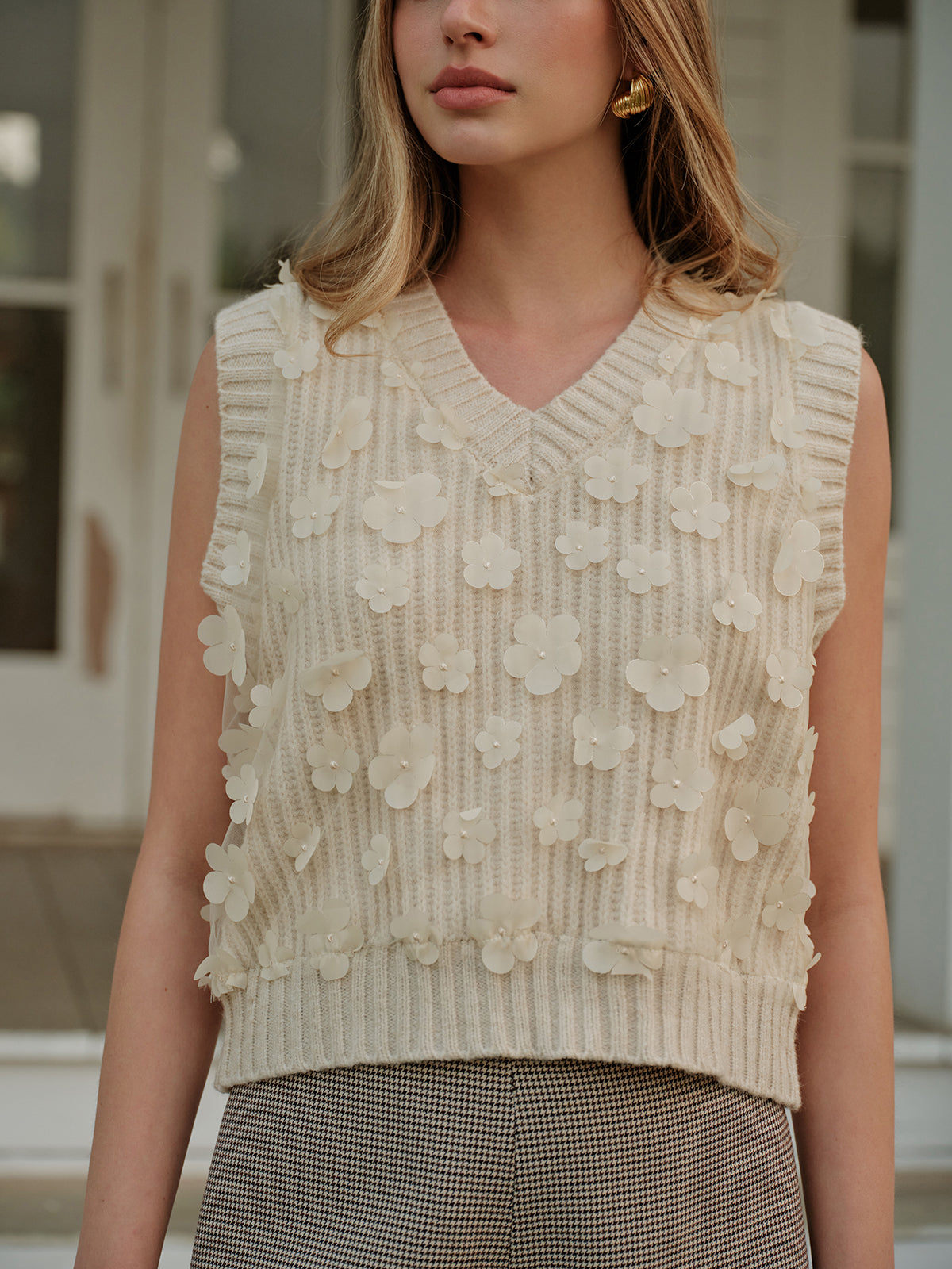 Çiçek Desenli Örgü Süveter Yelek Kayısı V Yaka Kolsuz