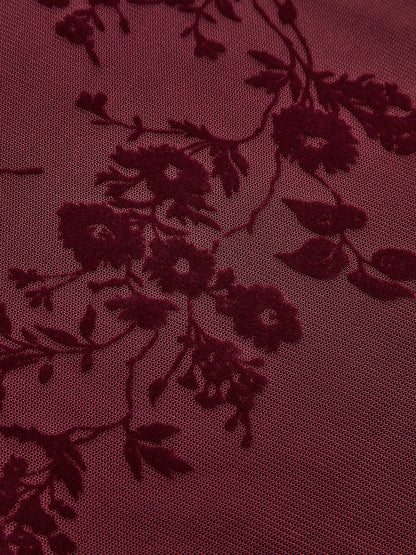 Şık Çiçekli Abiye Elbise, Volanlı Etek ve Askılı Tasarım