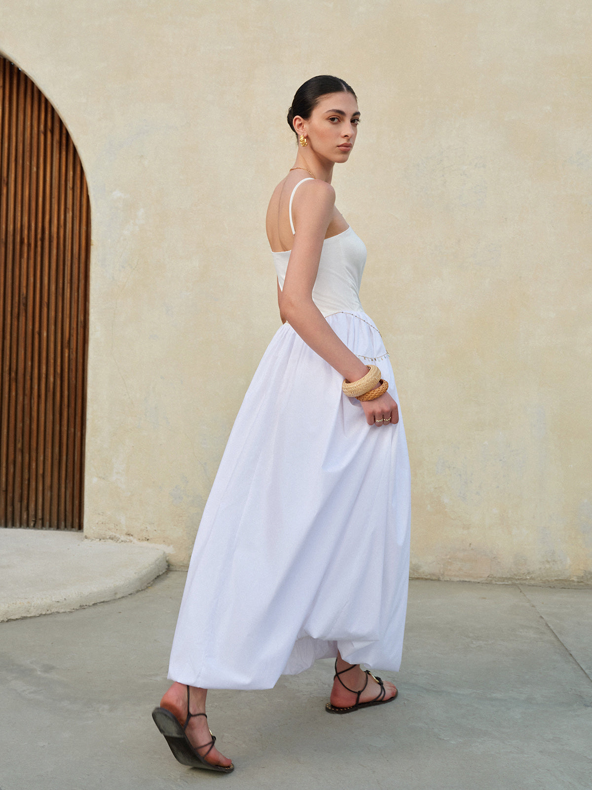 Askılı Balon Etek Maxi Elbise Beyaz Ayarlanabilir