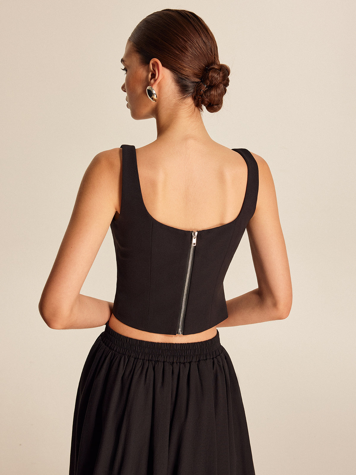 Şık Çiçekli Kristal Arkadan Fermuarlı Bluz