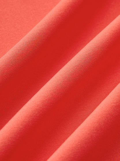 Şık Bağcıklı Arka Düğmeli Elbise ile Zahmetsiz Şıklık