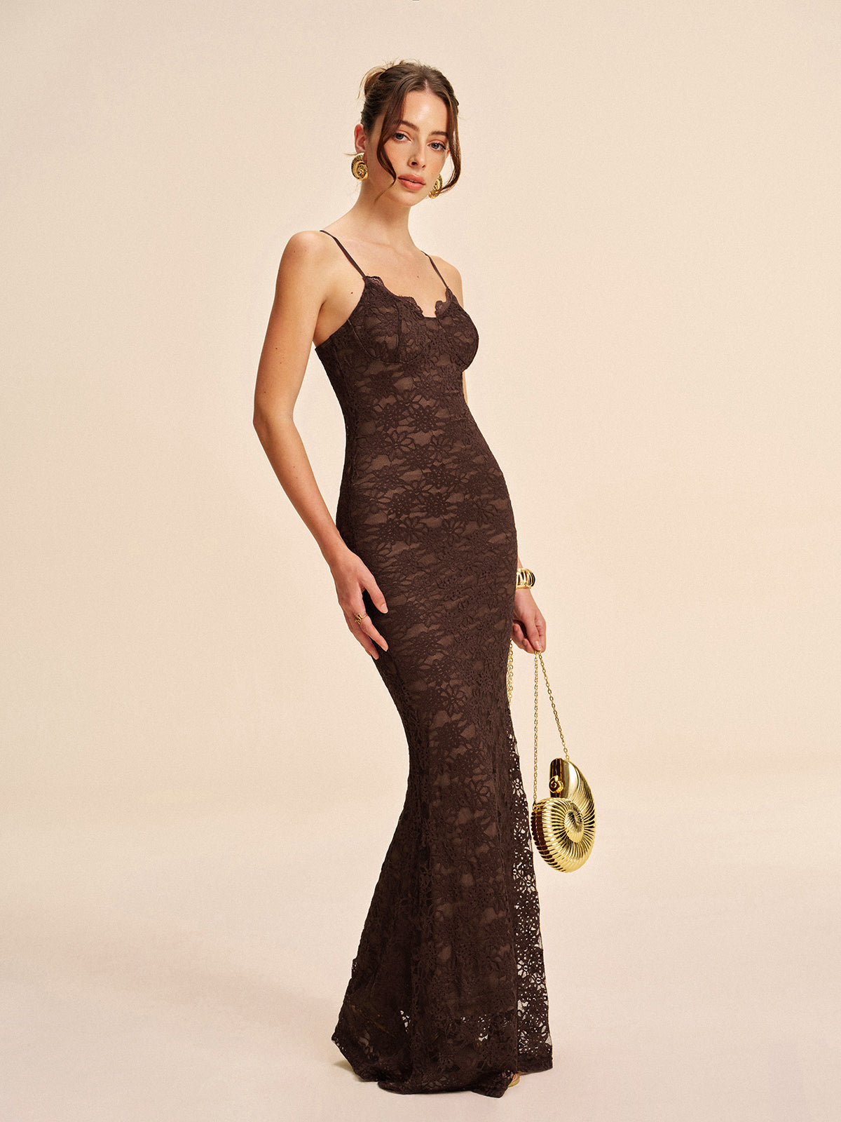 Dantel Askılı Maxi Elbise Koyu Kahverengi Soğuk Omuz