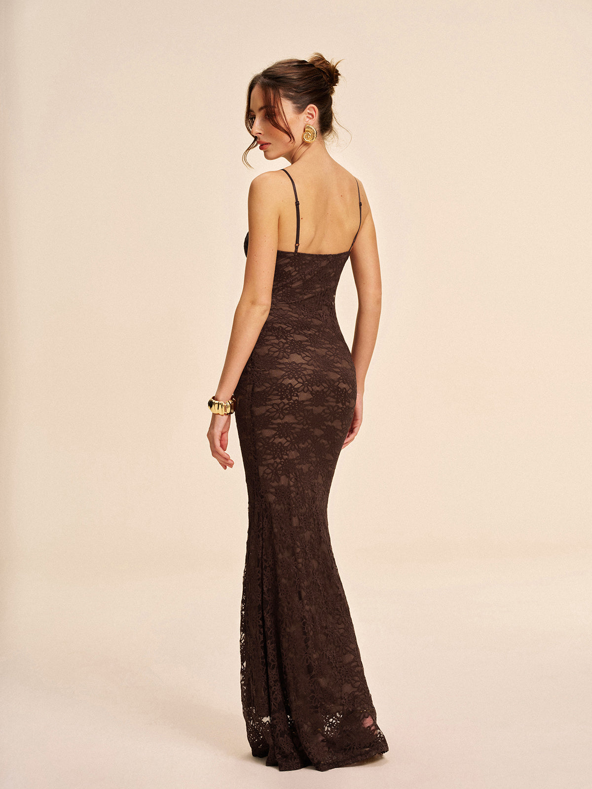 Dantel Askılı Maxi Elbise Koyu Kahverengi Soğuk Omuz