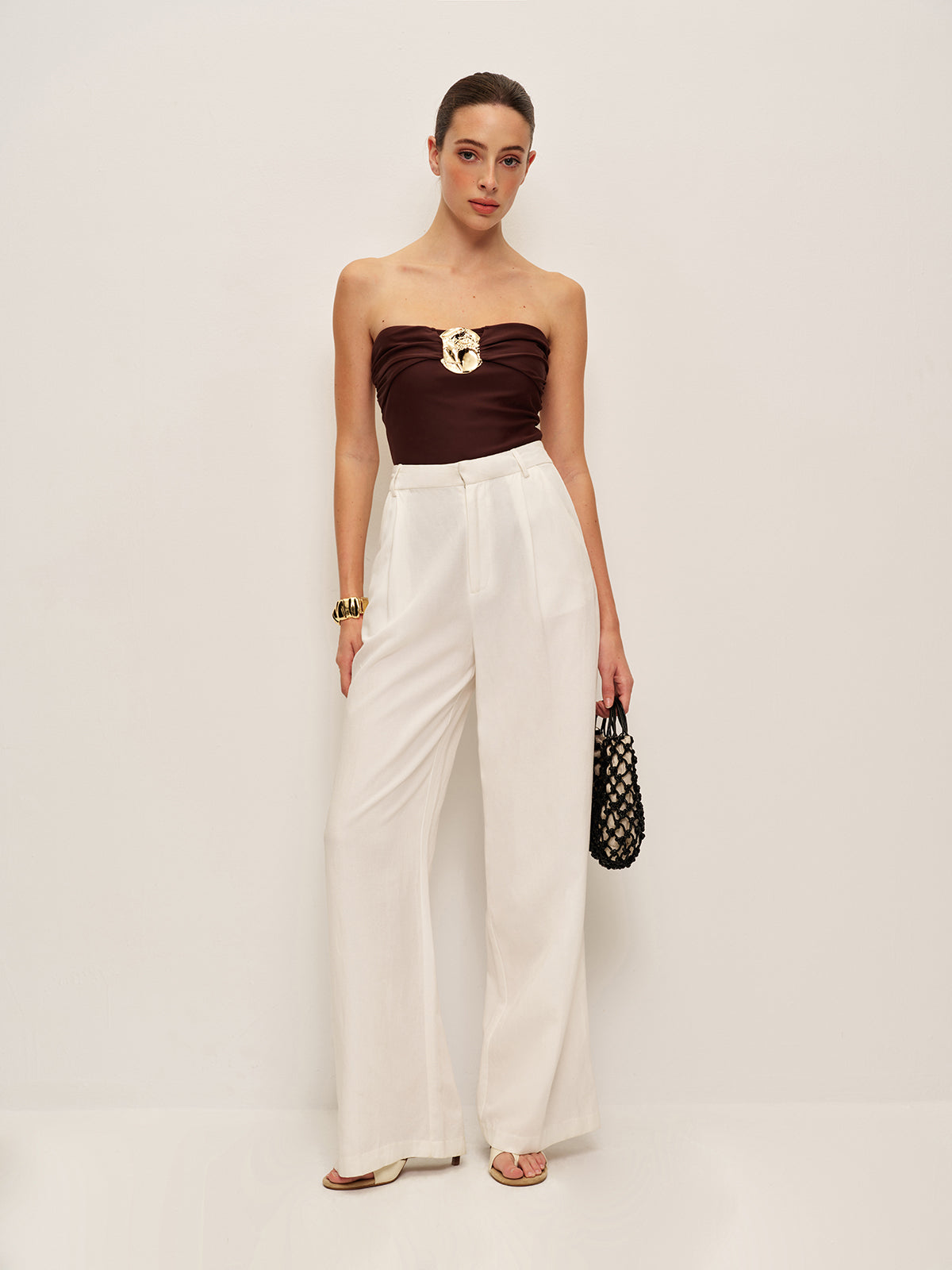 Şık Metal Detaylı Dönme Öntekli Tek Parça Mayo