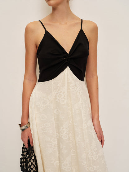 Şık İki Renkli Dönüşlü Ön Kısmı Sarmal Askılı Abiye Elbise