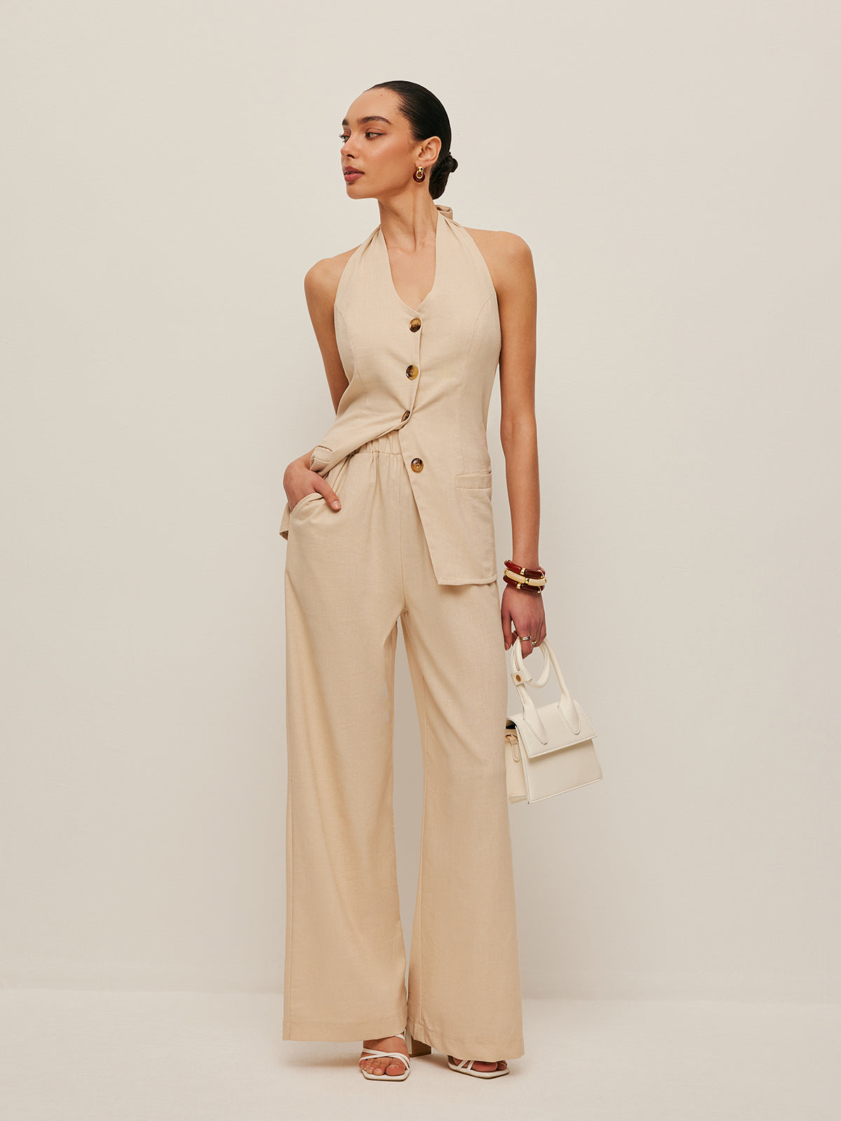 Şık Halter Yaka Fiyonk Detaylı İki Parça Pantolon Takımı