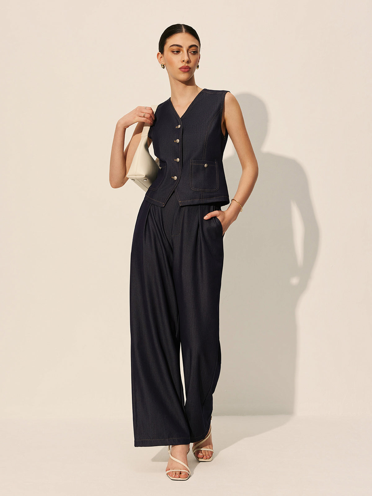 Düğmeli Cepli Denim Yelek Lacivert Kolsuz