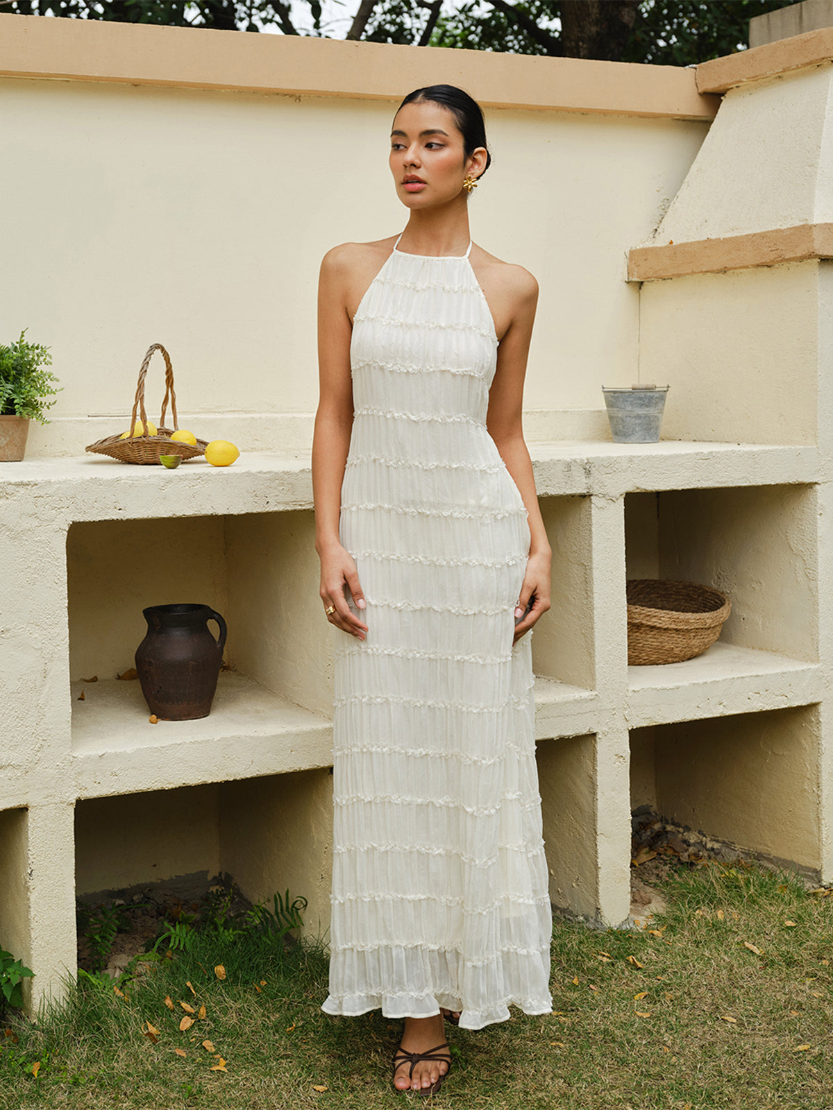 Volanlı Yarım Askılı Maxi Elbise Ekru Şeritli Arka Tasarım