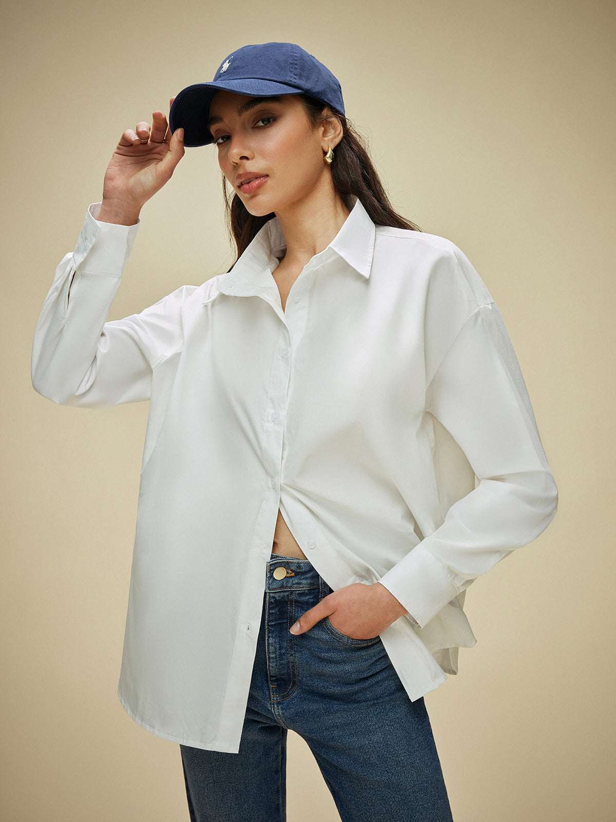 Şık Butonlu Uzun Kollu Gömlek Beyaz Oversize Kesim