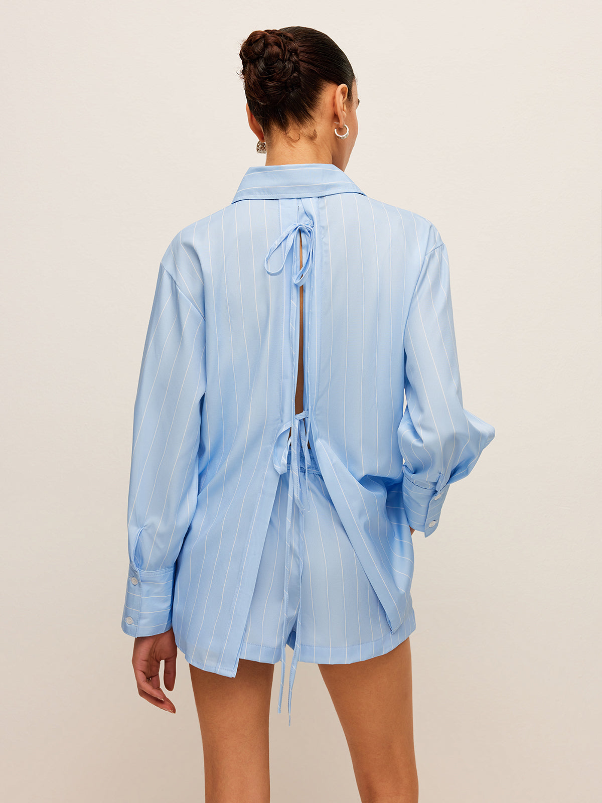 Şık Çizgili Bağcıklı Üst