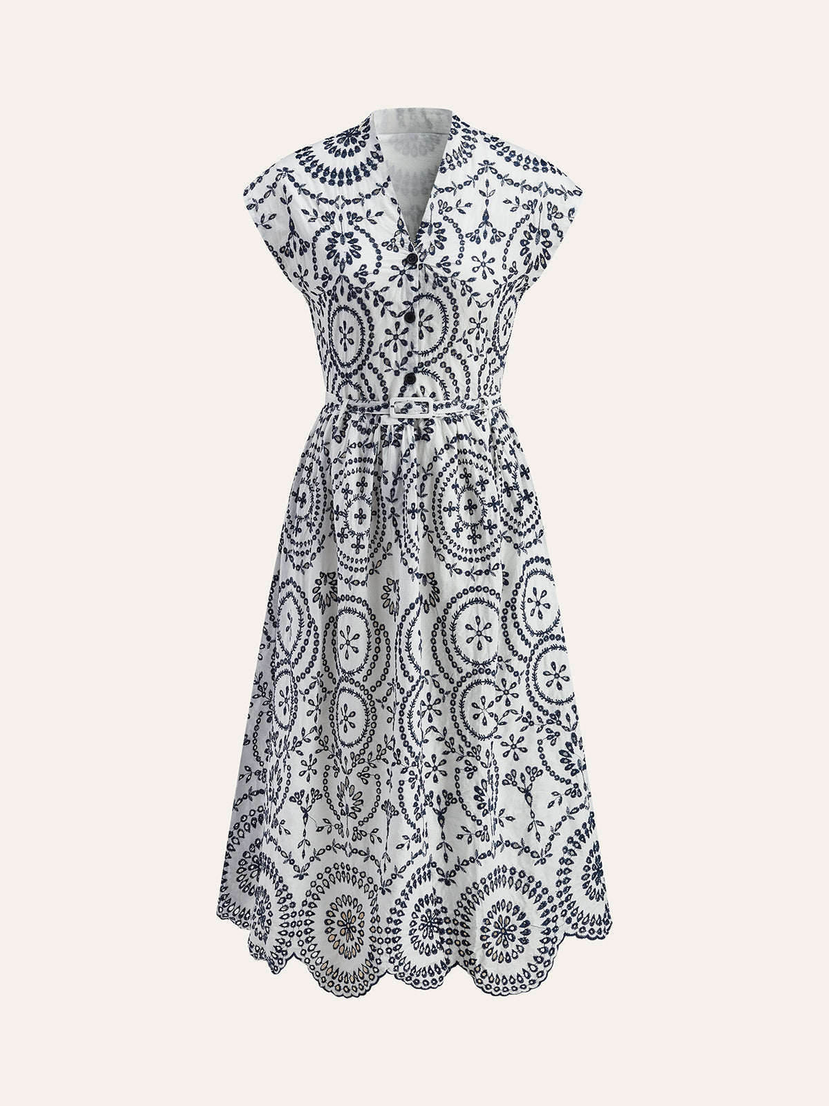 Şık İşlemeli V-Yaka Elbise Zarif Kemer ile