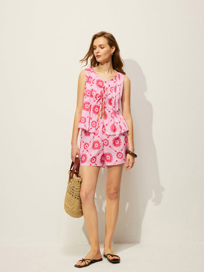 Şık Çiçek Desenli Şort Takımı, Pratik Ceplerle Donatılmış