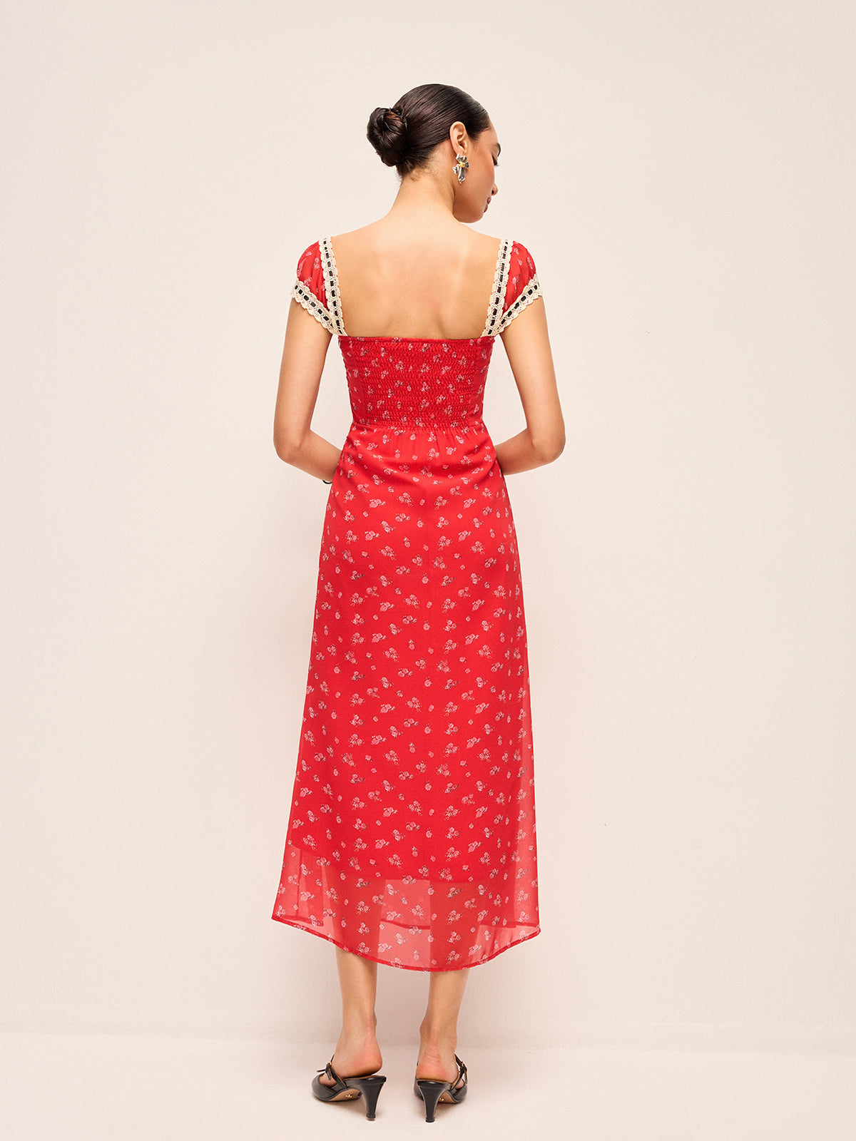 Çiçekli Kare Yaka Maxi Elbise Kırmızı Sırt Bağlamalı